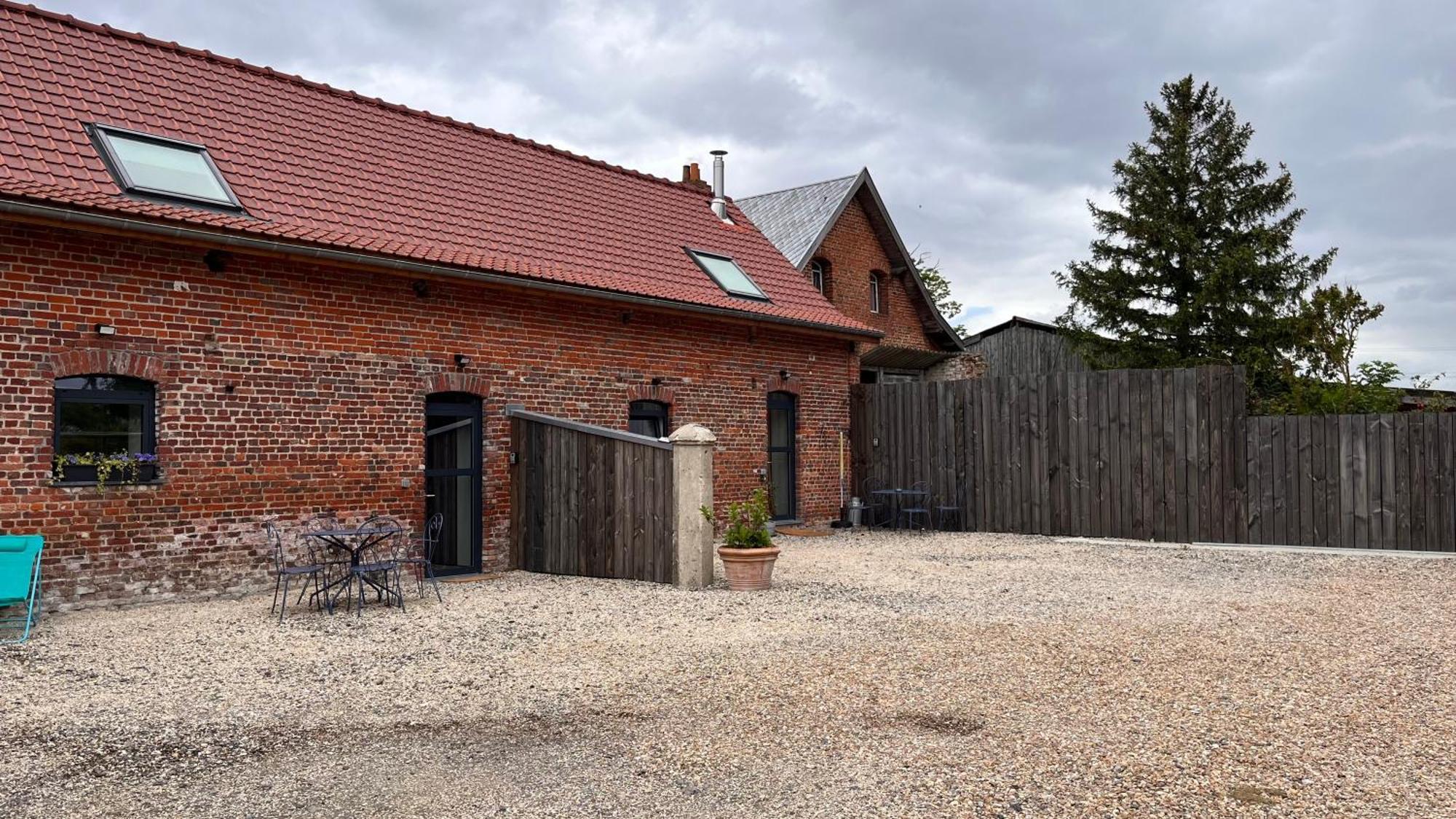 La Laiterie Pensionat Steenwerck Exteriör bild